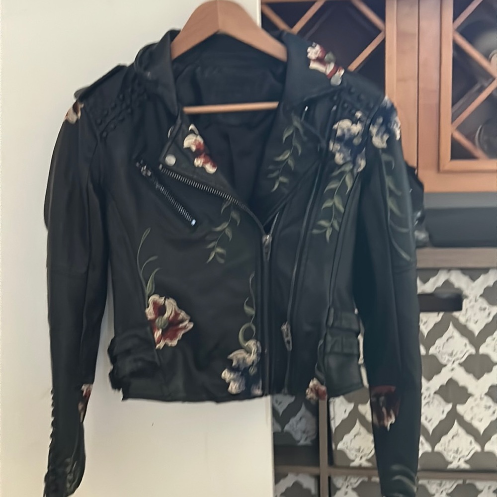 BlankNYC faux leather embroidered jacket - S missing one rivet see photo - Picture 1 of 6